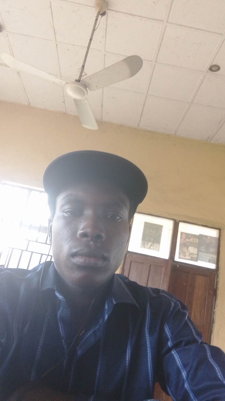 FM-RpjVW2's profile picture