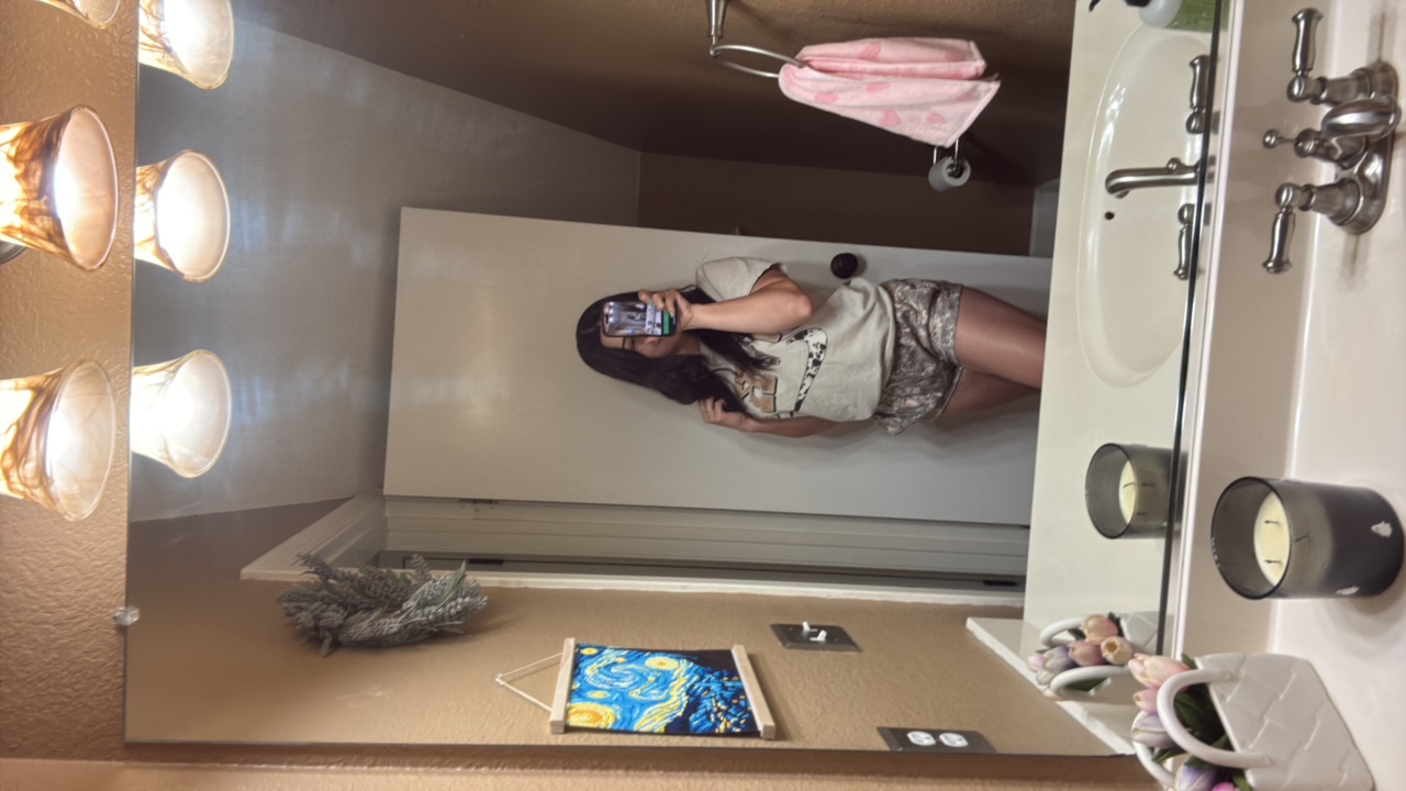 FM-kFRzb2's profile picture