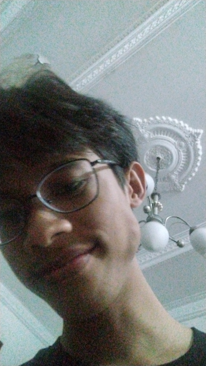 FM-qqMRGpW's profile picture