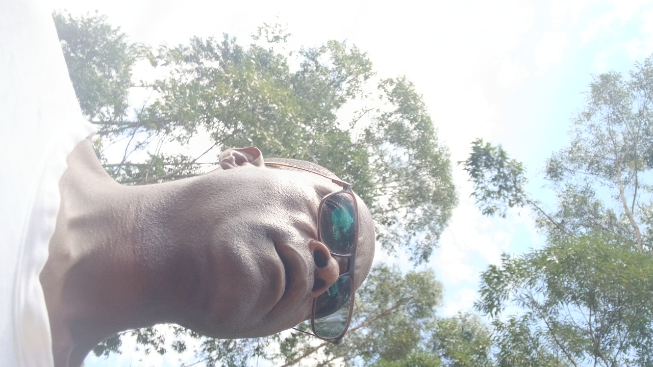 FM-AjoErK9's profile picture