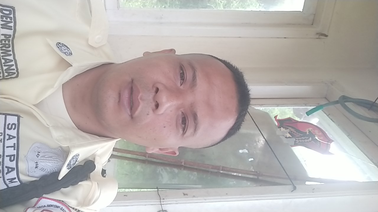 FM-nzA2g8M's profile picture