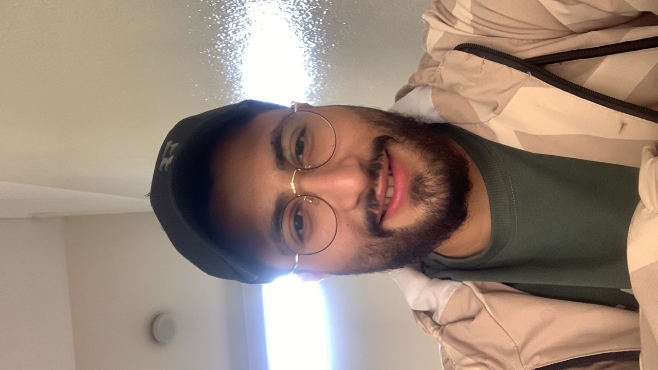 FM-ksQQE2's profile picture