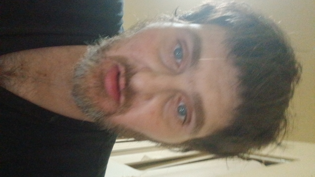 FM-4srhhcO's profile picture