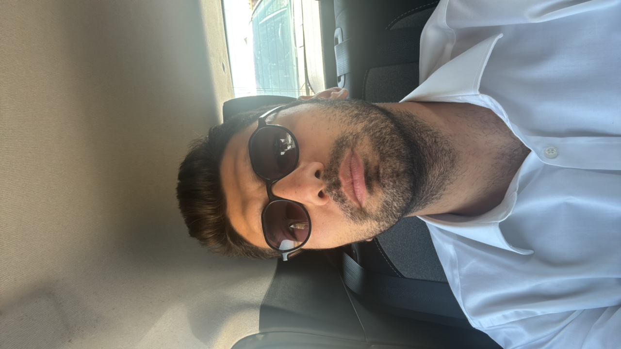 N bayhan's profile picture