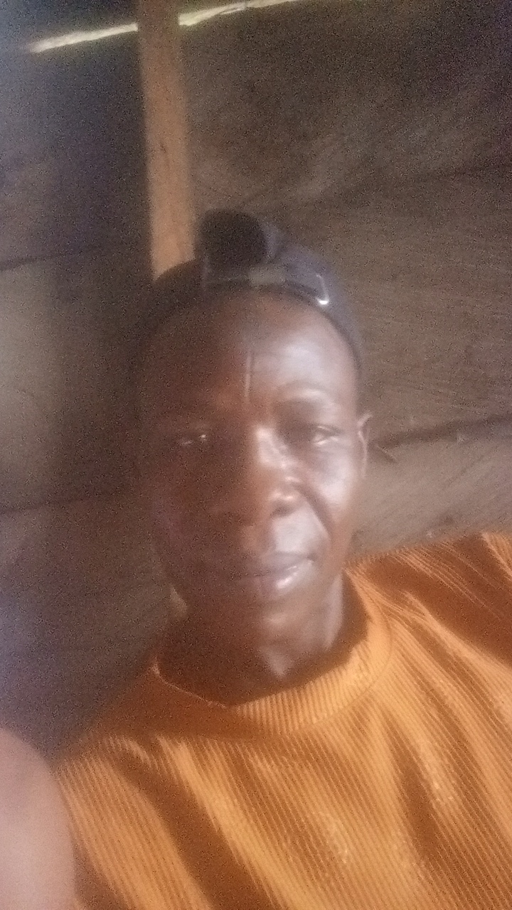 FM-1zZbc2's profile picture