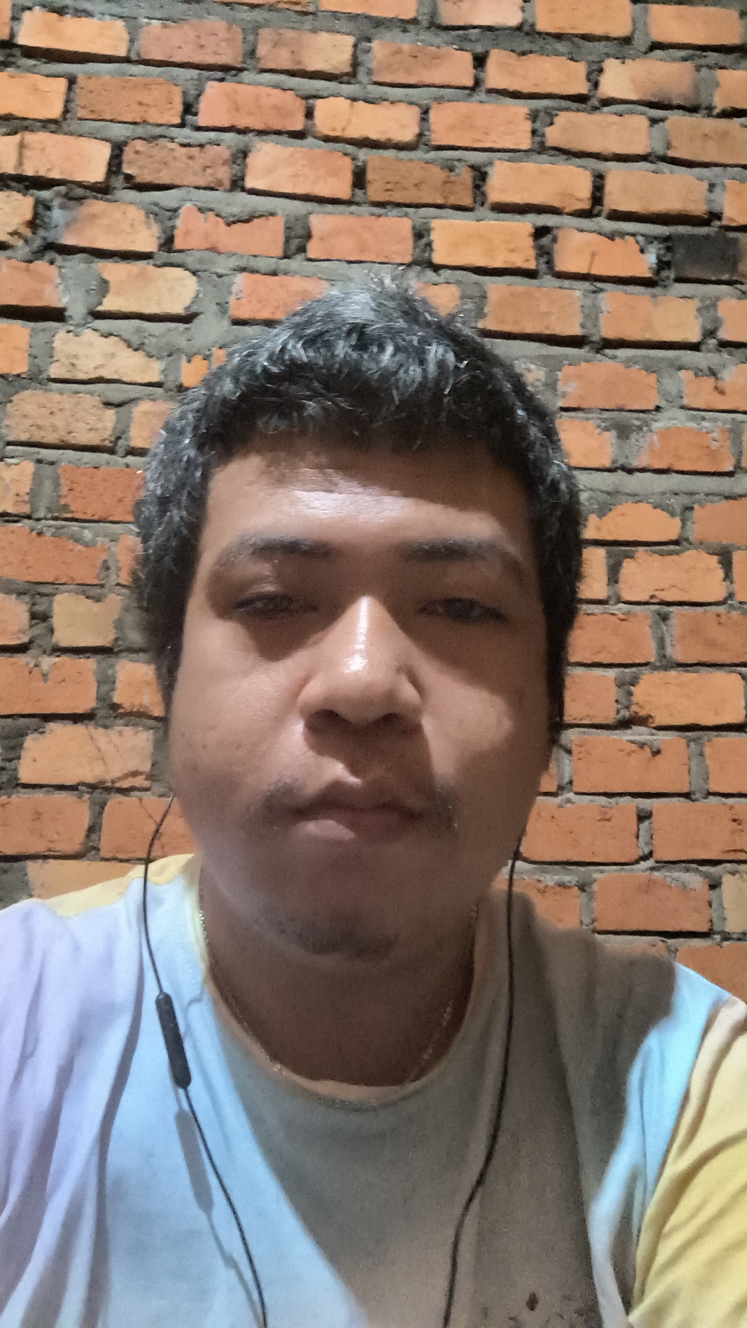 FM-AI19E2's profile picture