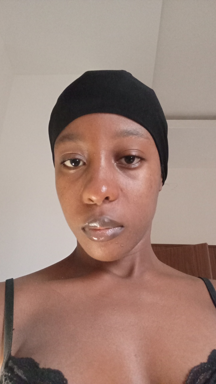 FM-jg2mJuU's profile picture