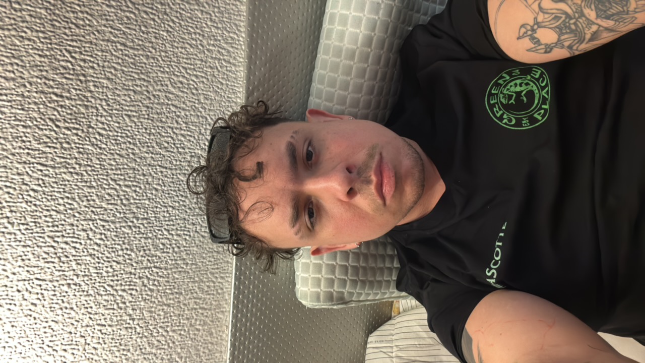 8oXMXivE3GNdo3IhhgUmRtzpxf62