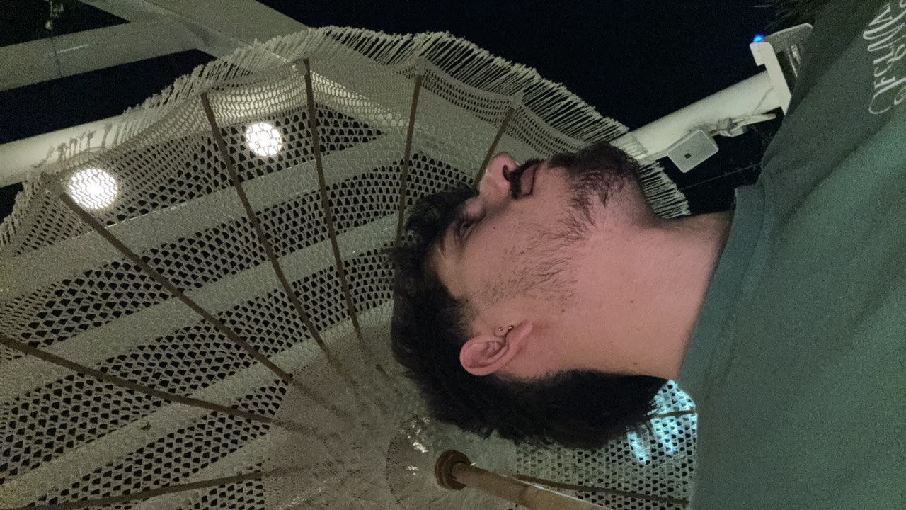 FM-Ve9Q22's profile picture