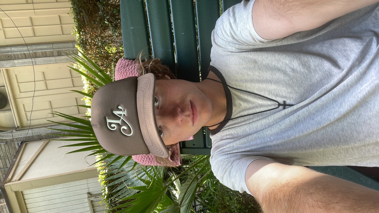 FM-uy3ol1's profile picture