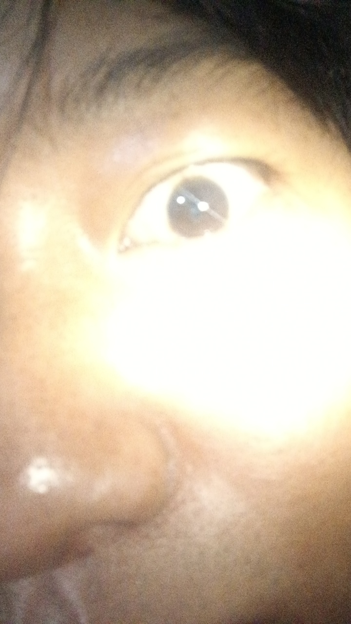 FM-QNzWw2's profile picture