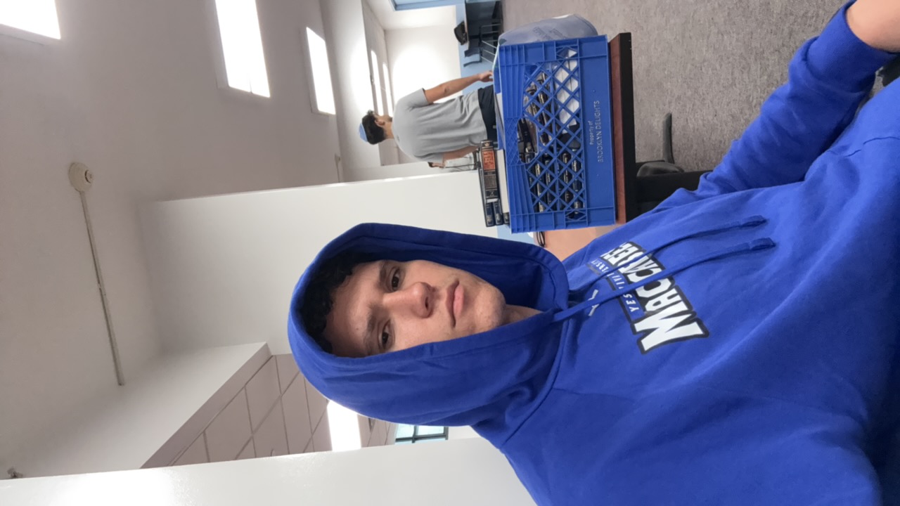 FM-4DJCc2's profile picture