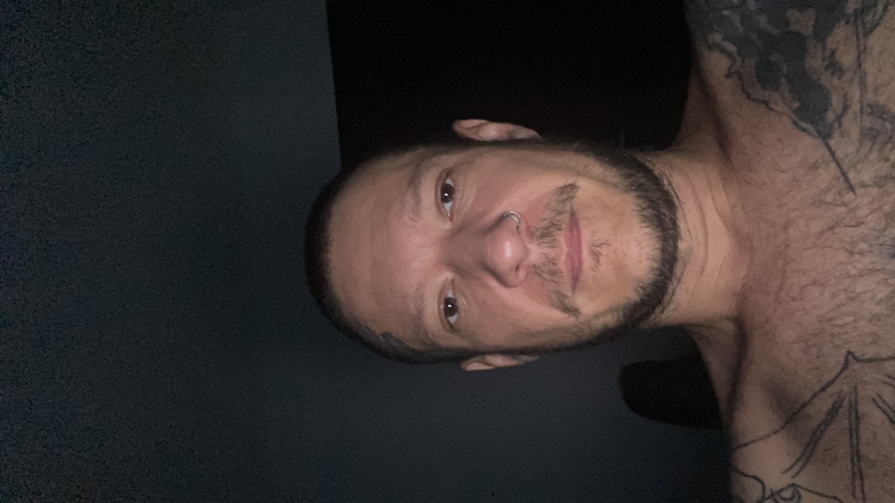 FM-WYz6ws5's profile picture