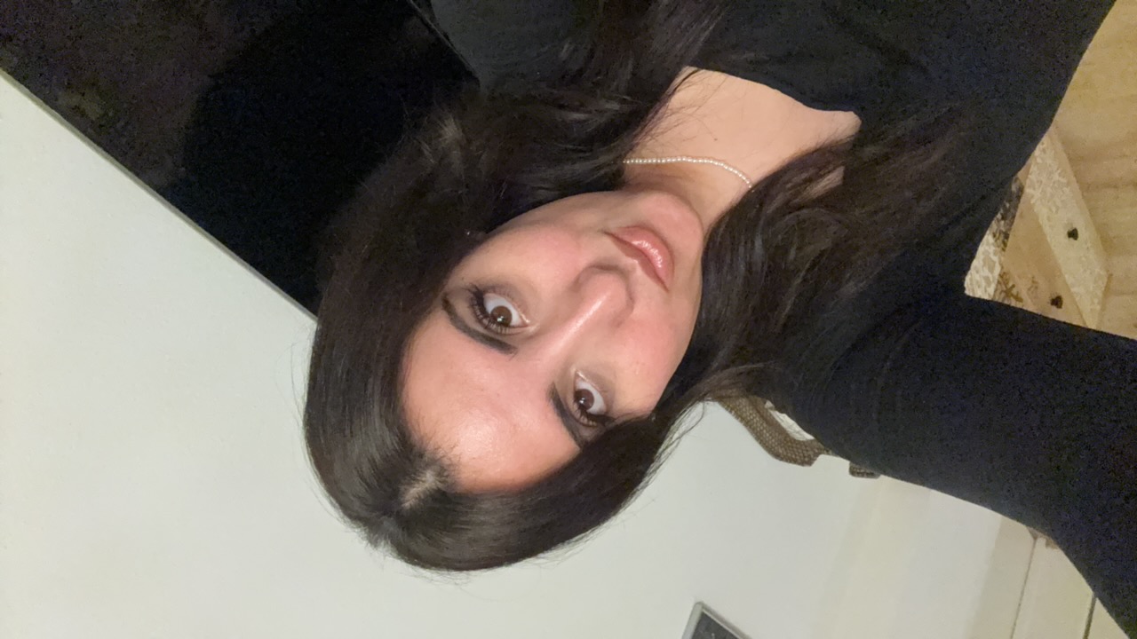 yulyesq 's profile picture