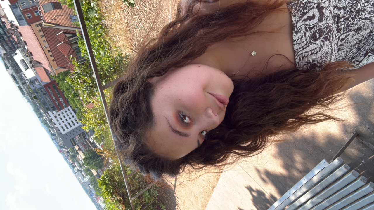vaniareyees's profile picture