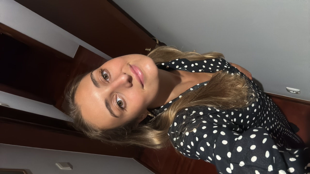 Nês Nês  's profile picture