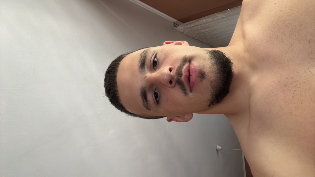CmZCuAjiupeWEj1qYNBOLA5LLn63