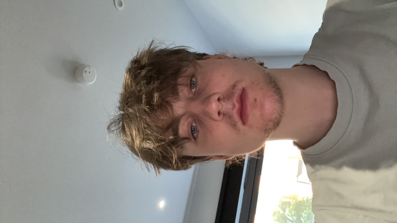 louis 's profile picture