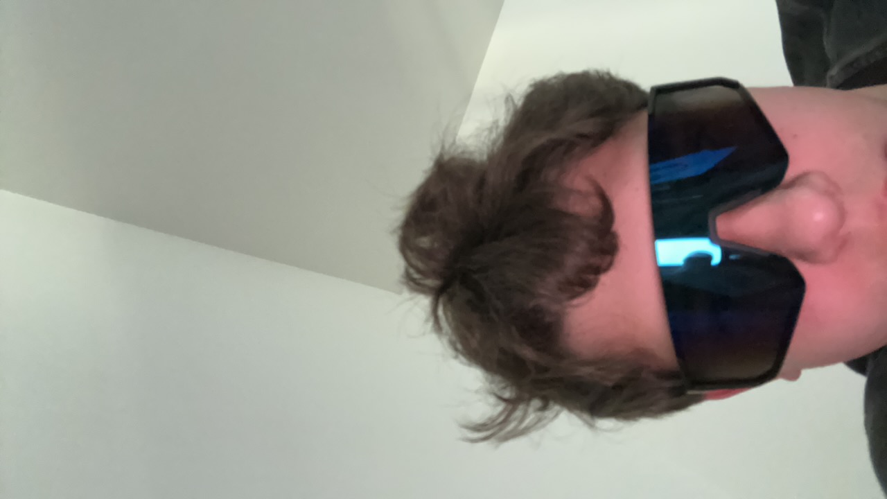 FM-IwVTmMF's profile picture