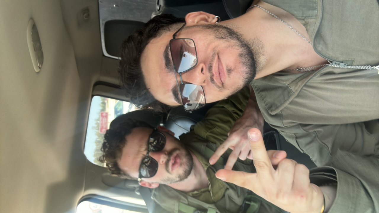 FM-WYHwL8x's profile picture