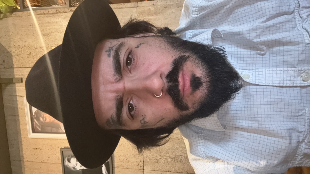FM-oTGMhHR's profile picture