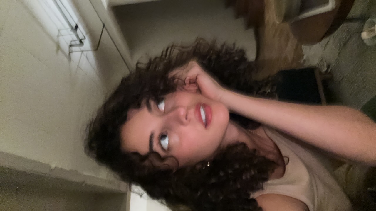 FM-KsBg8v7's profile picture