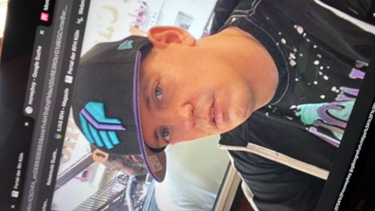 FM-DlqfWke's profile picture