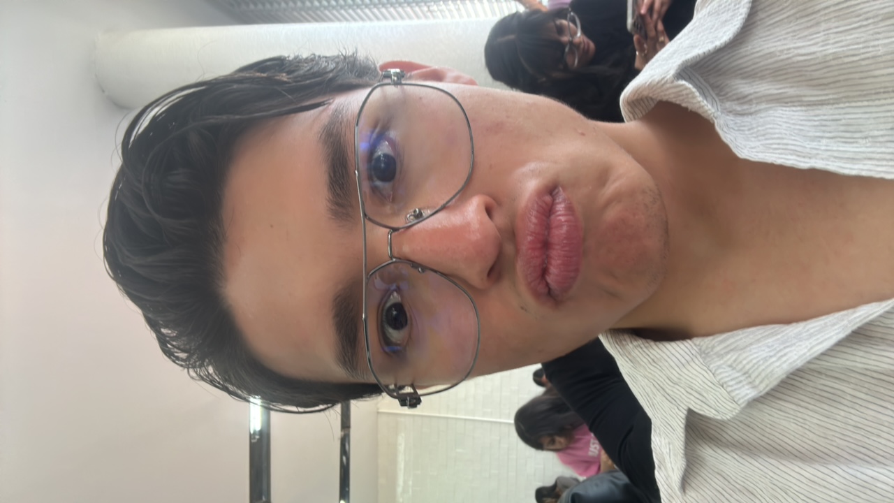 FM-I9f2uA3's profile picture