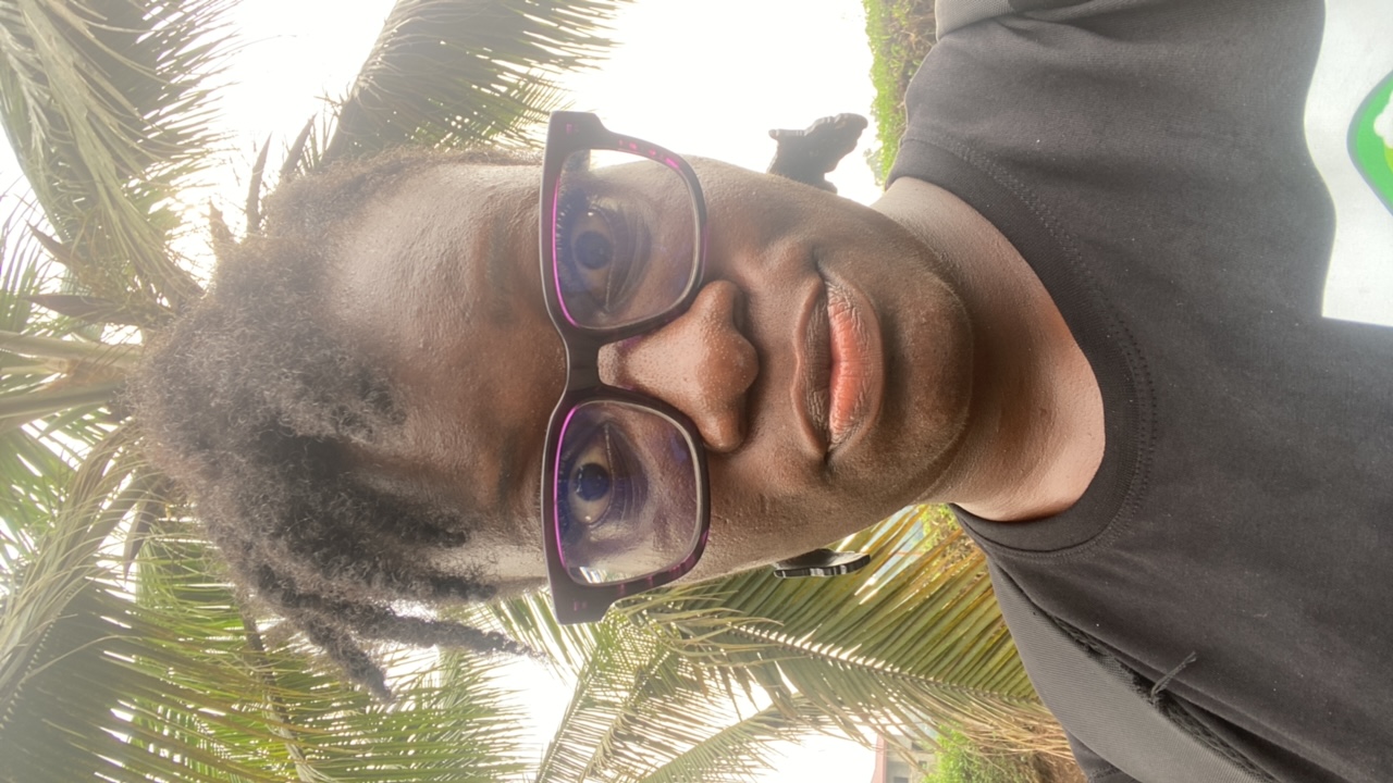FM-UfjTGF1's profile picture