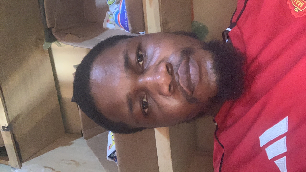 FM-czBTY2's profile picture