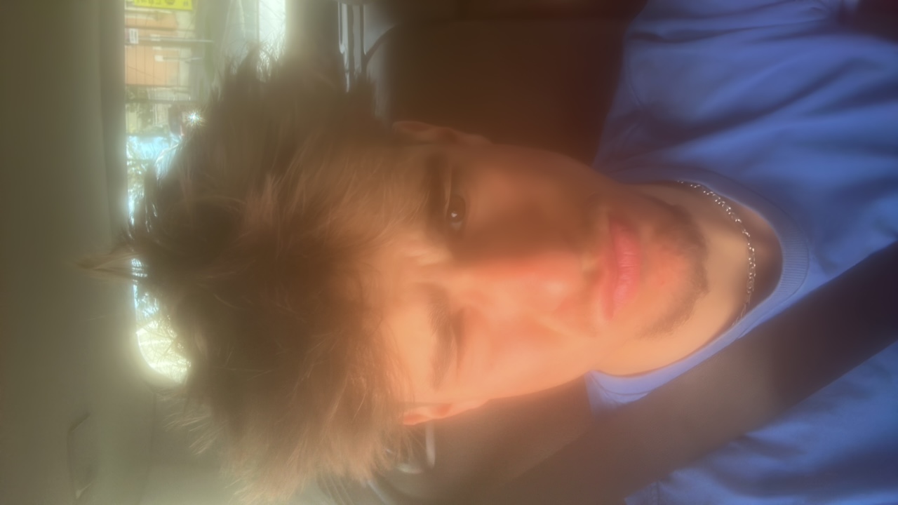 FM-vi2hGK5's profile picture