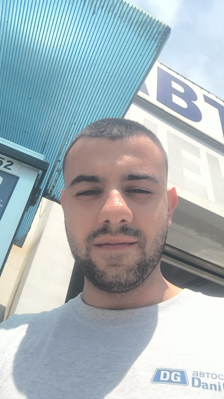 HJbxpZz1QSeEm4stVLNWaq1kE2w2
