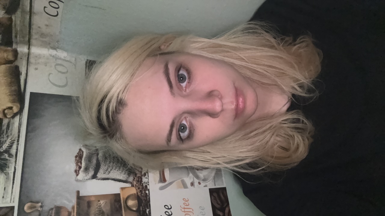 ZrThZ47OgmbGd5y4hmEIp2Xa7Ii1