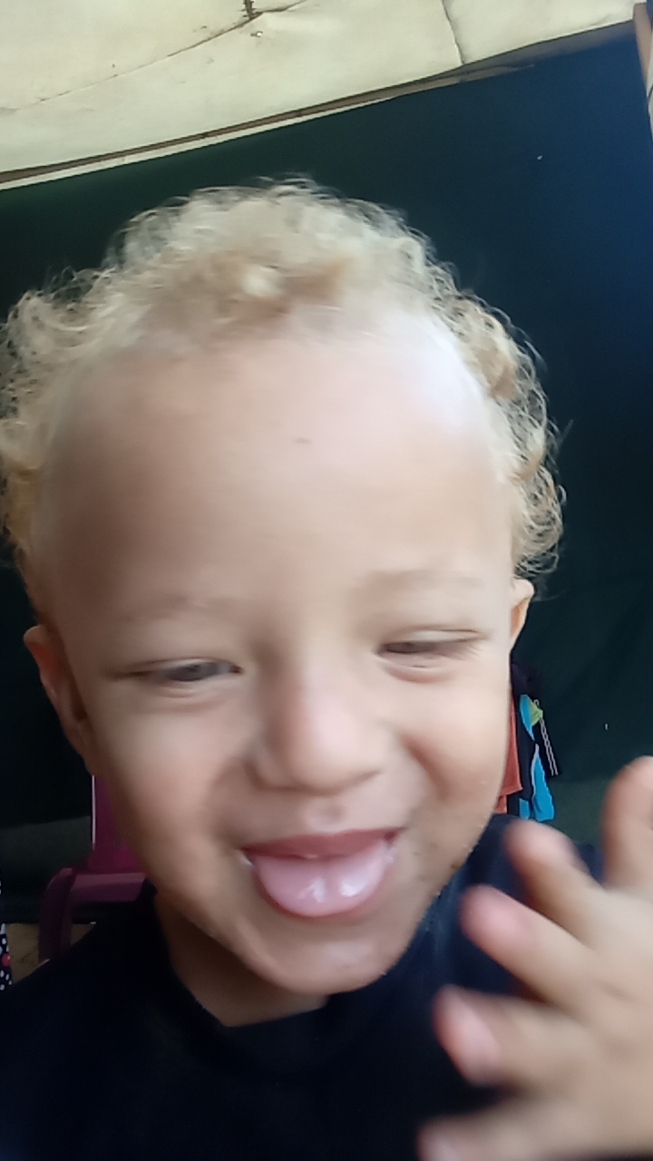 Esraaebrahim 's profile picture