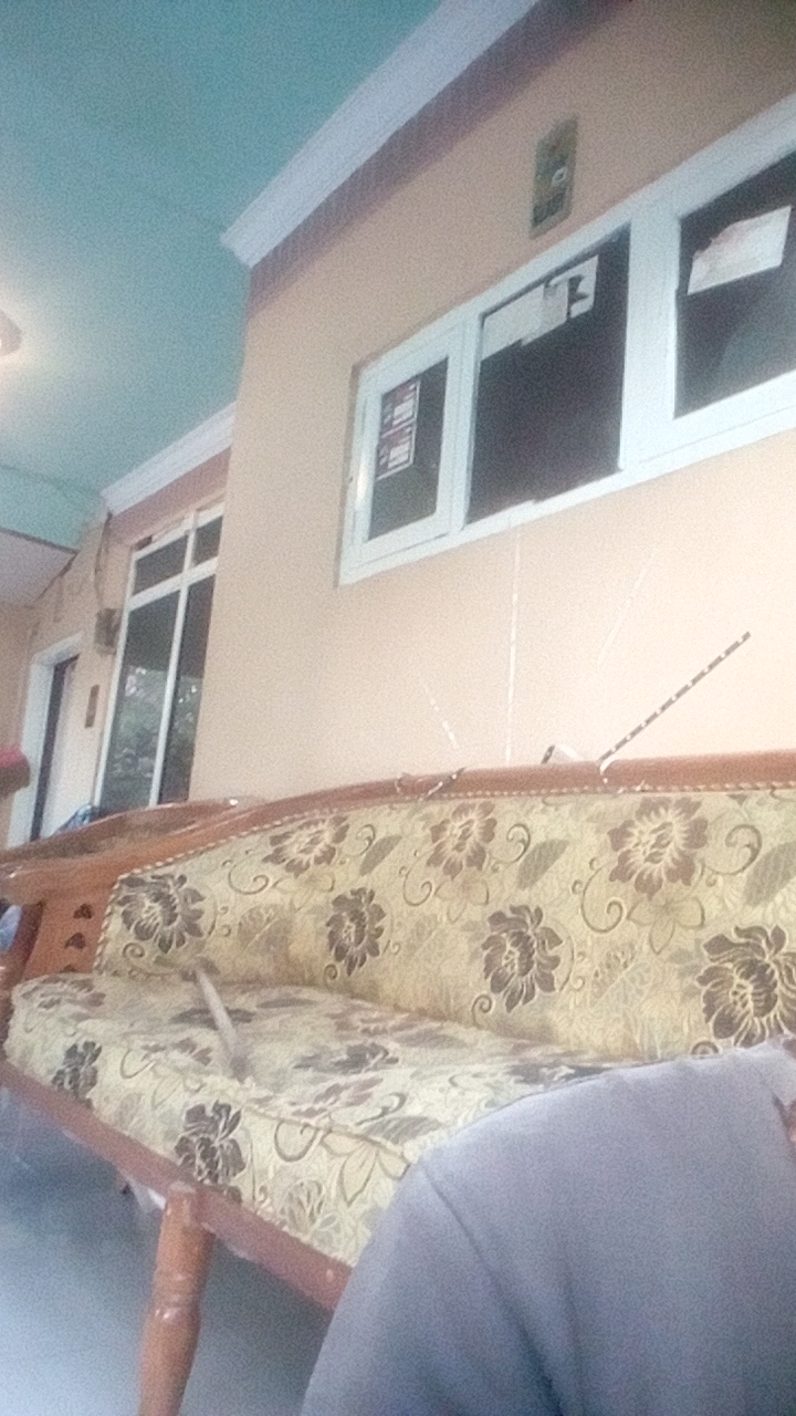 FM-cHJi83's profile picture