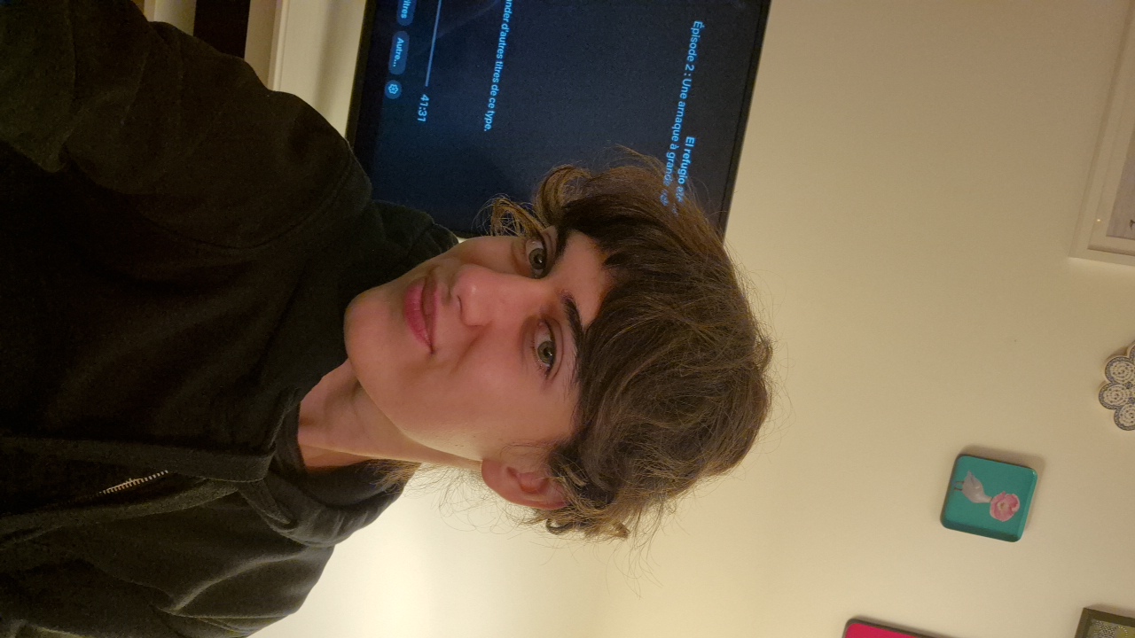 FM-O7Vkg2's profile picture