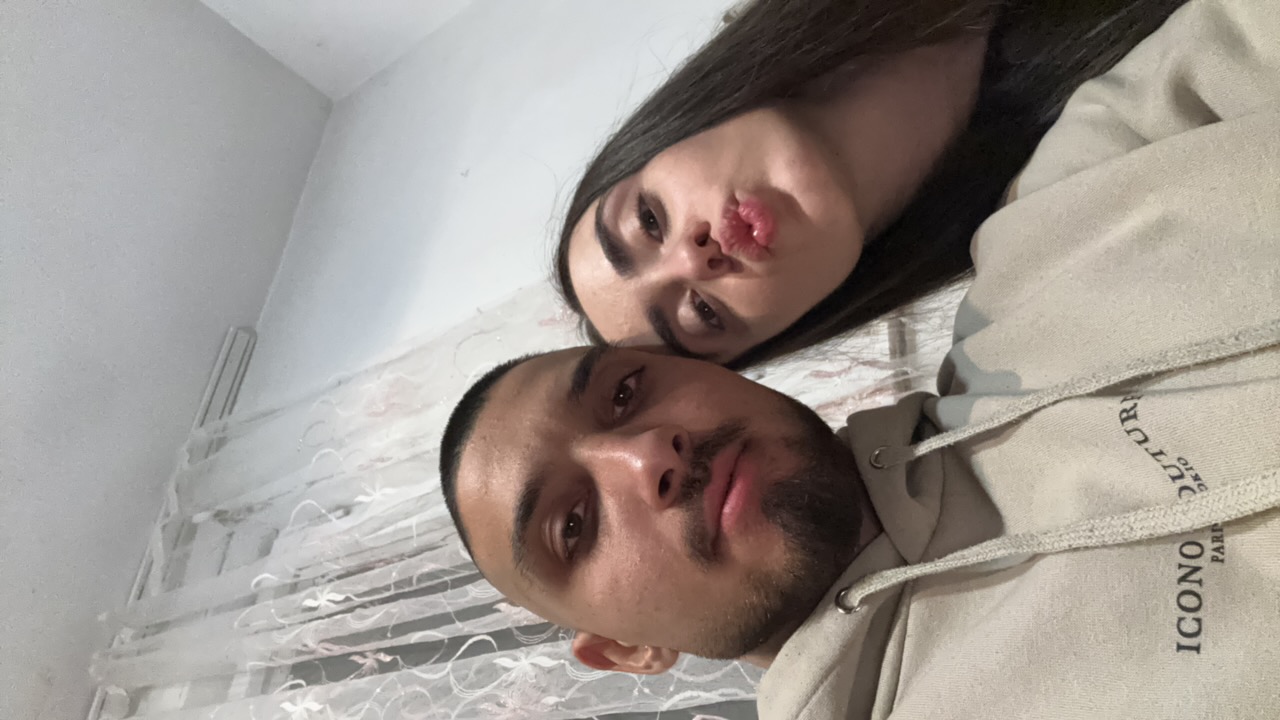 c5zMUPjTtHaURMUDYkAmL8rE4eJ3