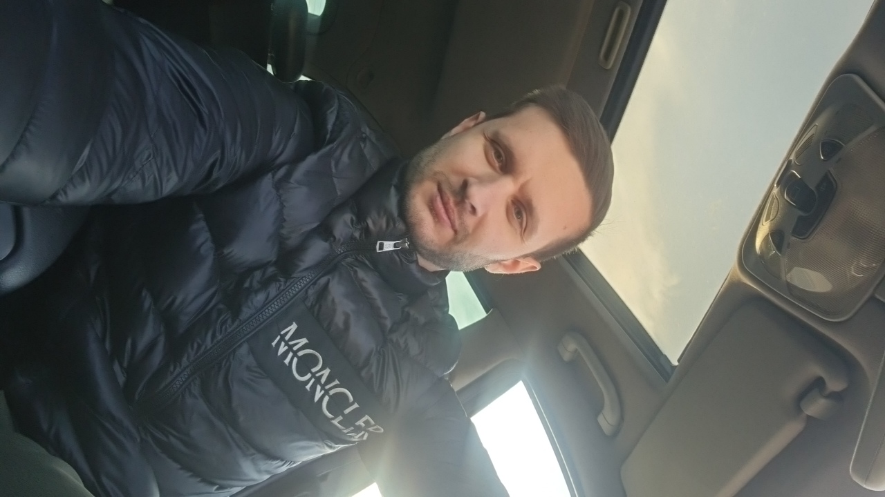 czkMvnqDDGTGLyogmZ01WqhNnfg1
