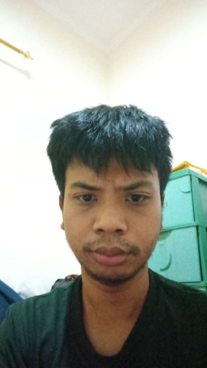 FM-2fWGSNt's profile picture