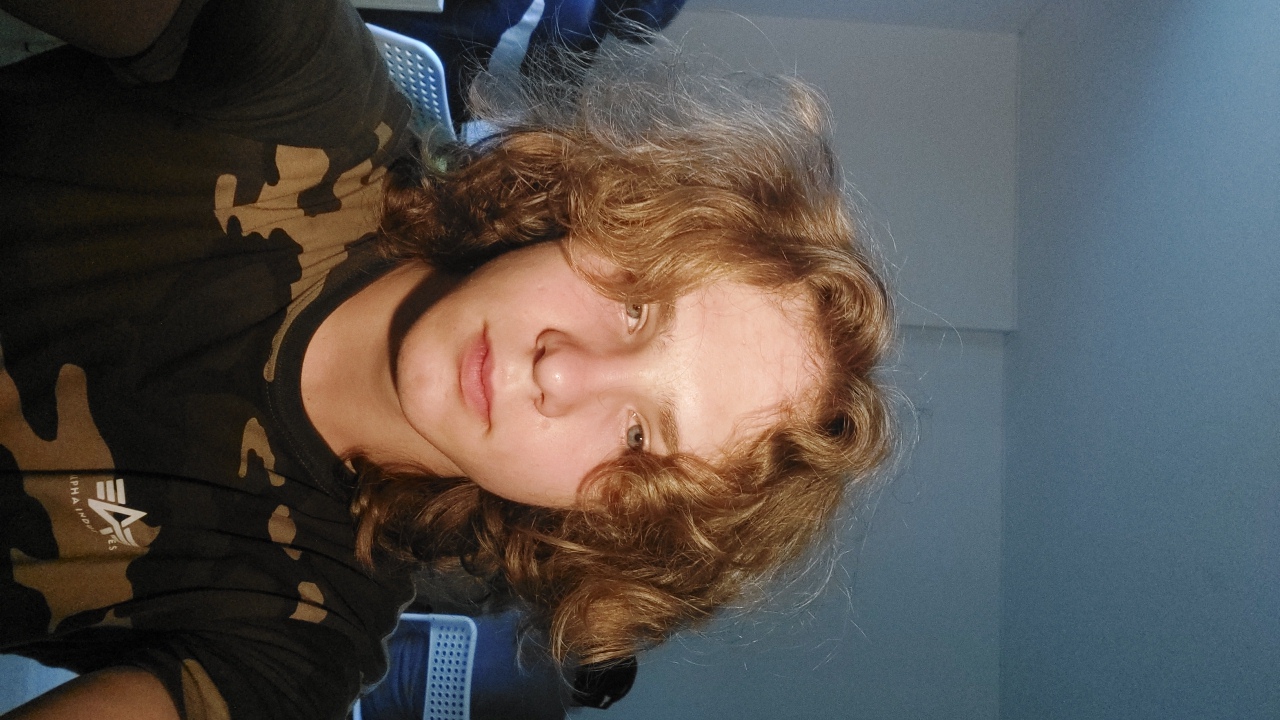 FM-QF9iQBv's profile picture
