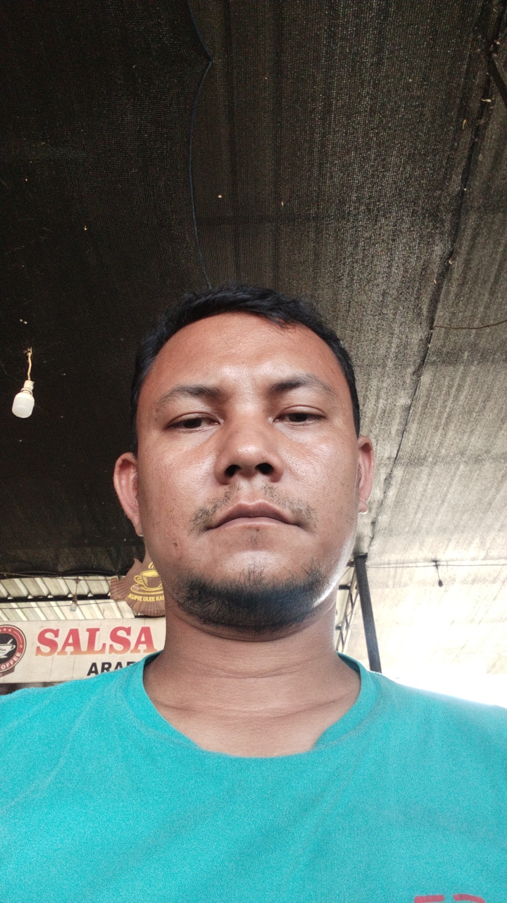 unzirson's profile picture