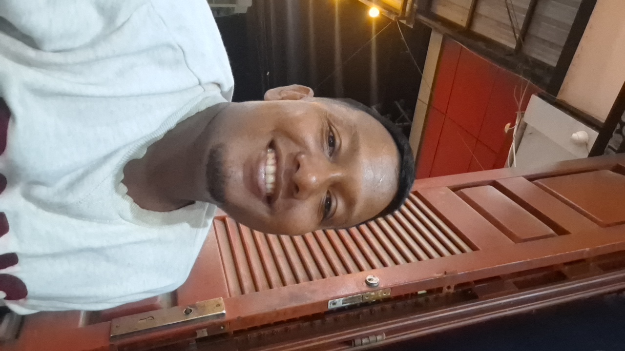 eoLtt1lWZvSnDJCdQeCKkCqYiKA3