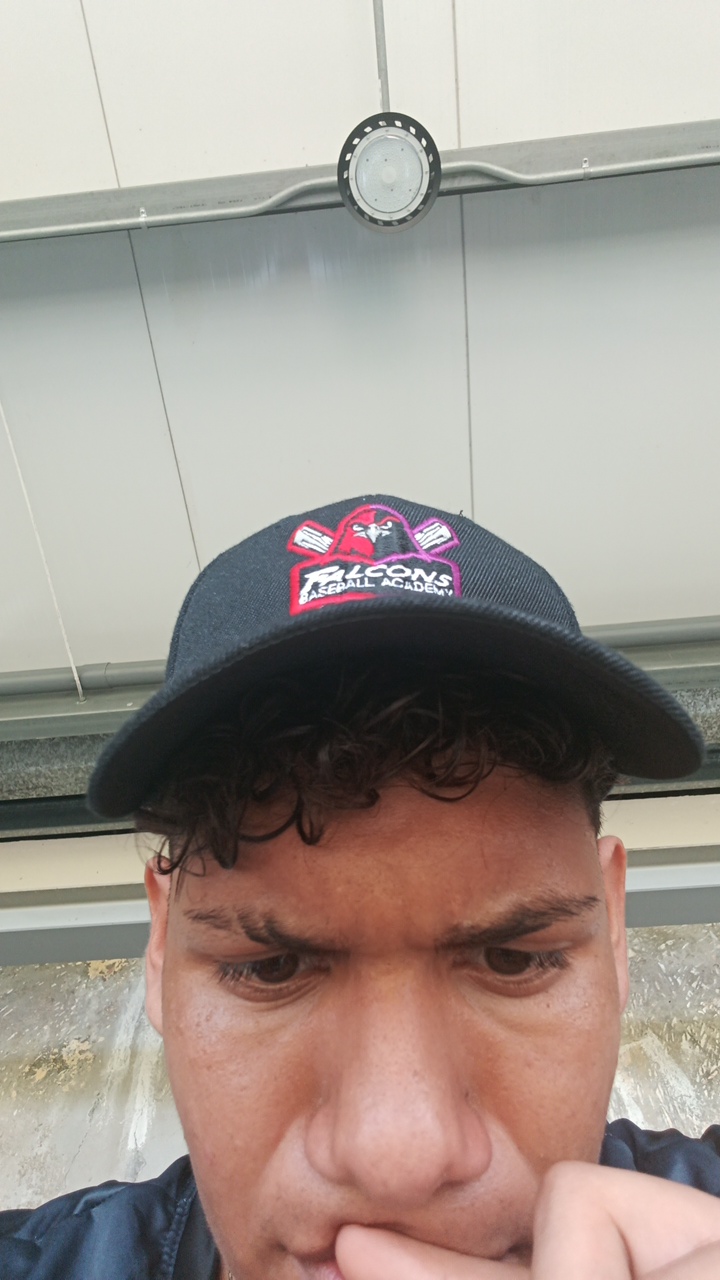 FM-XjYV83's profile picture