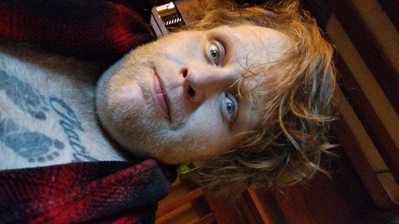 FM-zJh5Z2's profile picture