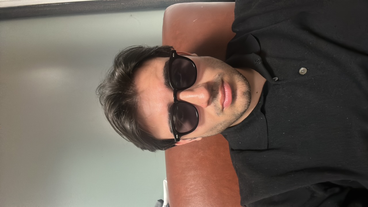 olopnMF2ItYY9SScWMleJDb4KRo2