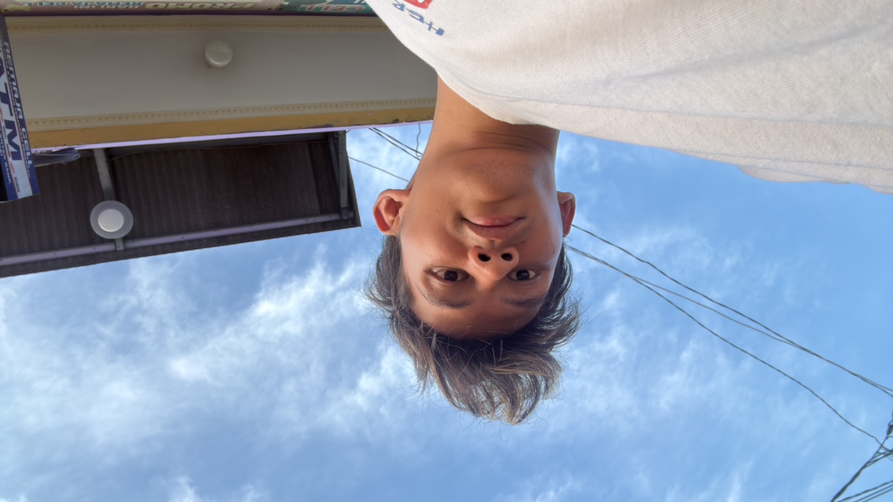 s9w5yLxKF0SKk8EbbzMi1IWDP252