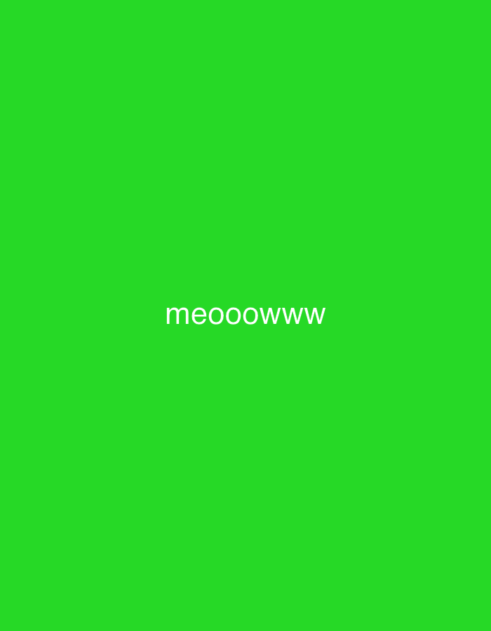 The image is a green screen with the word "meooowww" in white letters centered horizontally and vertically. There is no information in the image about the location in the city of Barcelona, Spain, or about people, subjects, objects, actions, interactions, or the environment.