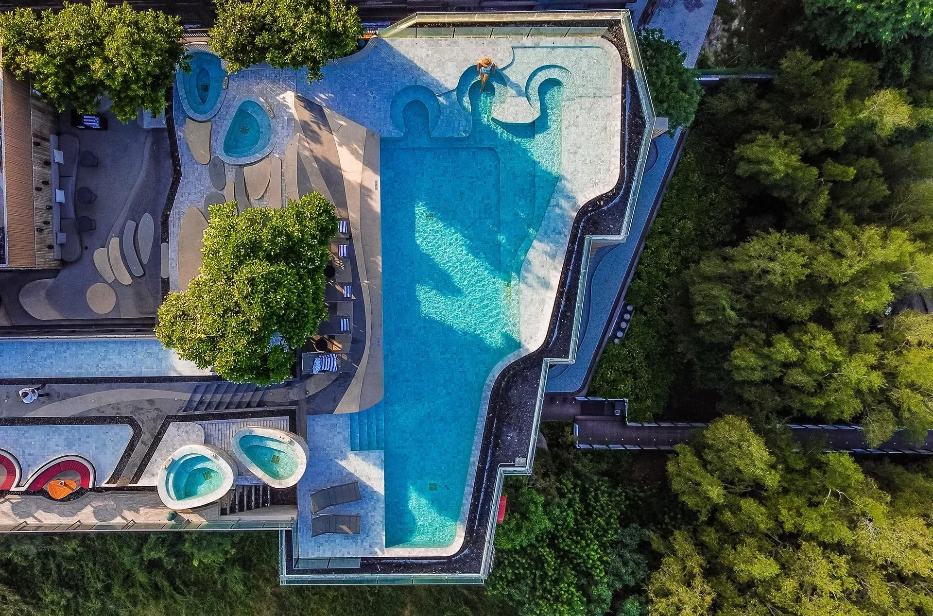 Bayphere Pattaya Hotel Beachfront