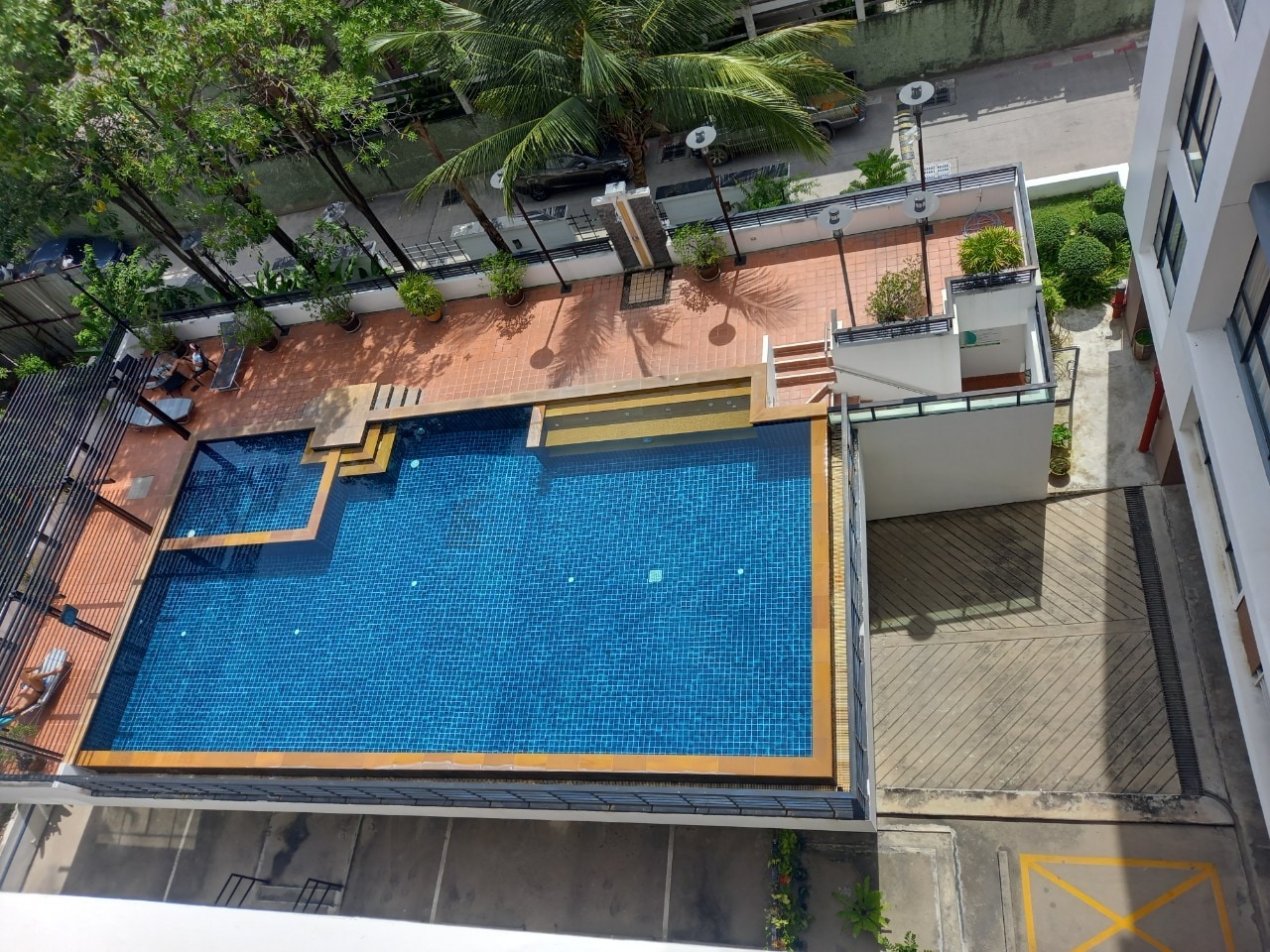 Pride Condominium photo 1
