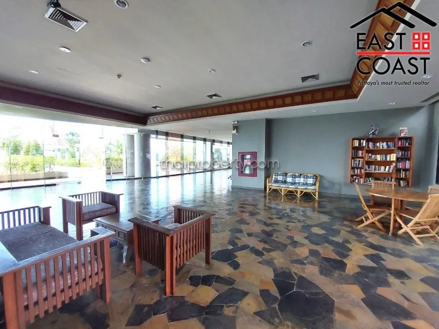 Jomtien Plaza photo 18